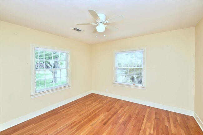 Building Photo - 4008 Tennyson St