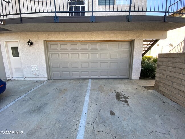 Building Photo - 5945 Nelda St