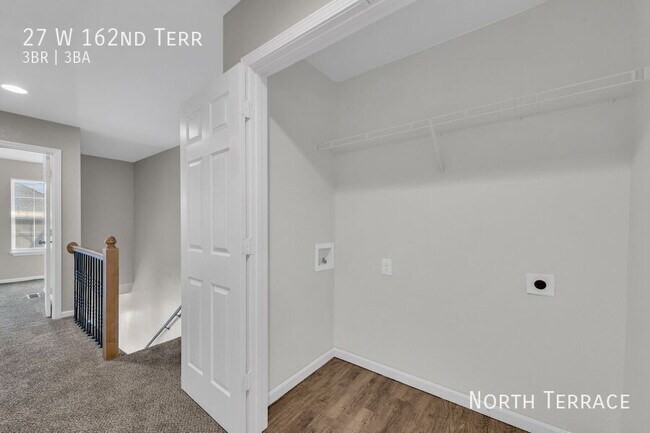 Building Photo - Roomy 3BR Townhouse in Belton w/ Attached ...