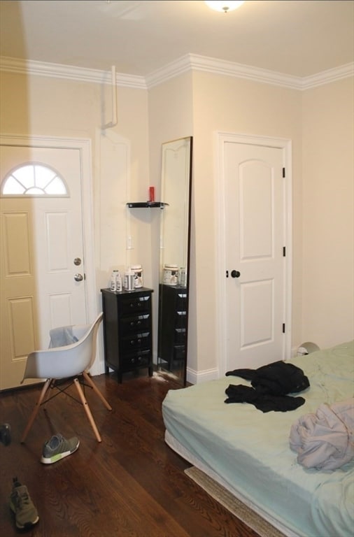 Building Photo - 34 Circuit St