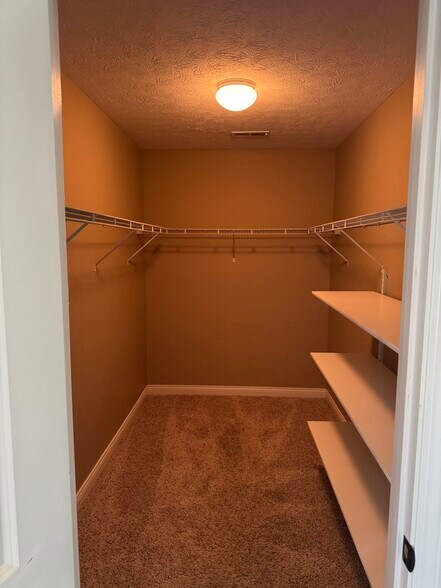Building Photo - 2835 Atlas Dr