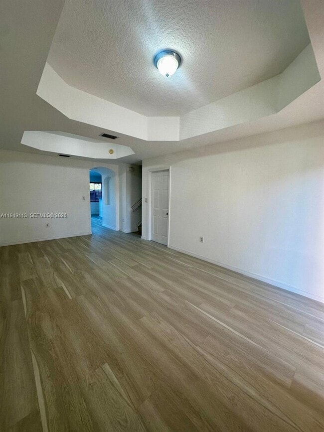 Building Photo - 15205 SW 30th Terrace