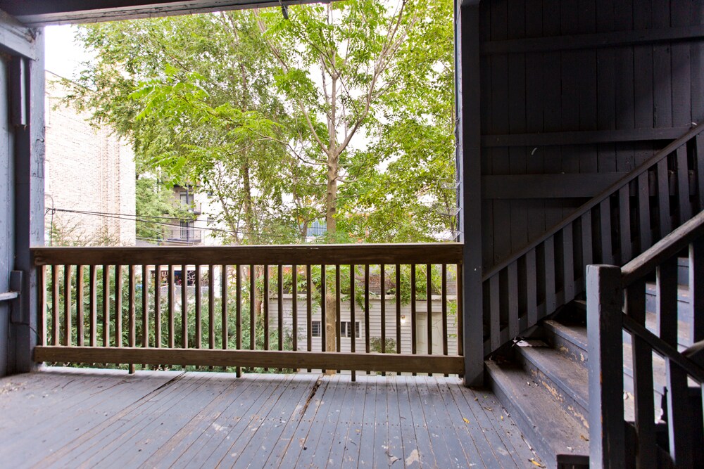 Building Photo - 4849 N Seeley Ave