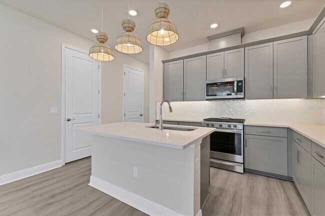 Building Photo - 9043 Duany Ln