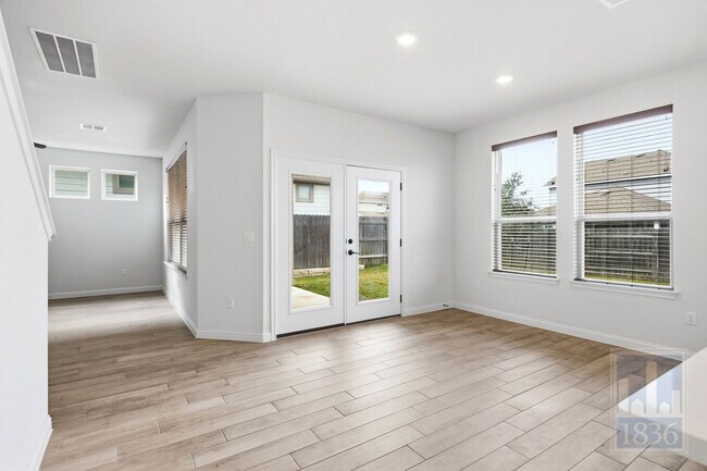 Building Photo - 8309 Greyhawk Cv