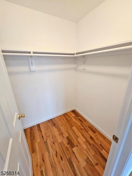 Building Photo - 587 Madison Ave