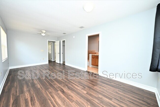 Building Photo - 1107 King Ave