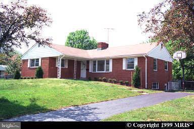 Building Photo - 3326 Kaywood Dr
