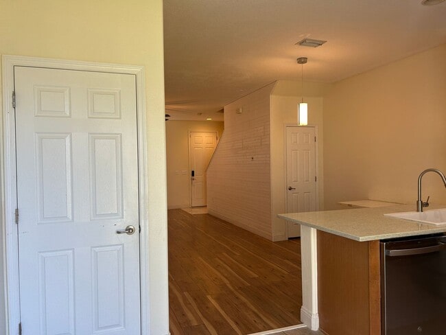 Building Photo - Charming Sawgrass Village Townhome with Pond Views & Modern Comfort