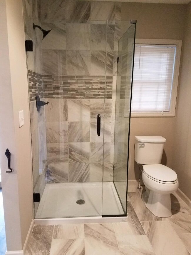 Building Photo - 364 Rock Springs Rd