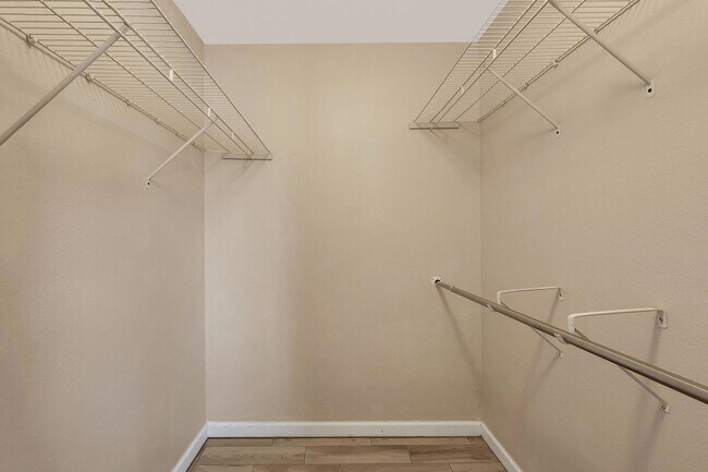 Building Photo - 1612 SE Cascella Ct