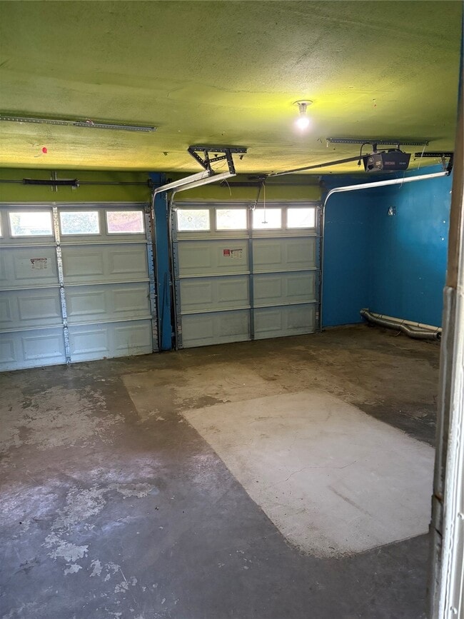 Building Photo - 5114 Madden Rd