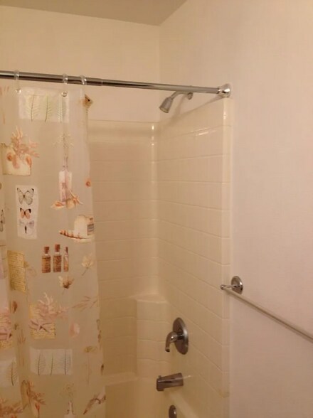 Building Photo - 4436 Alderbury St