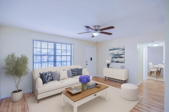 Building Photo - 4708 Oak Terrace Dr