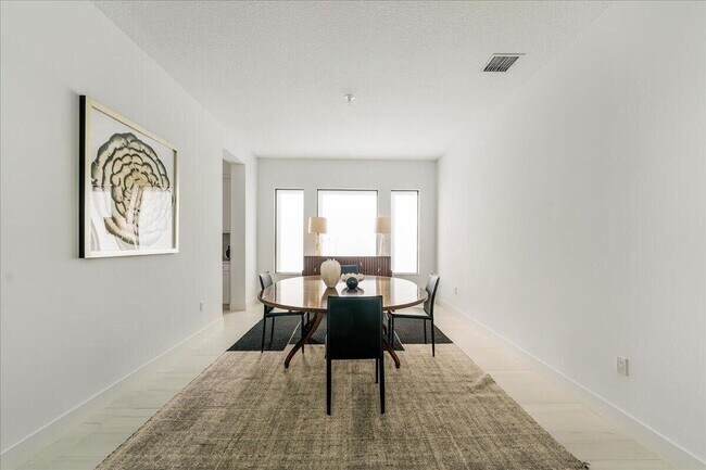 Building Photo - 17496 Sparkling River Rd