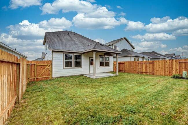 Building Photo - 1818 Whispering River Dr