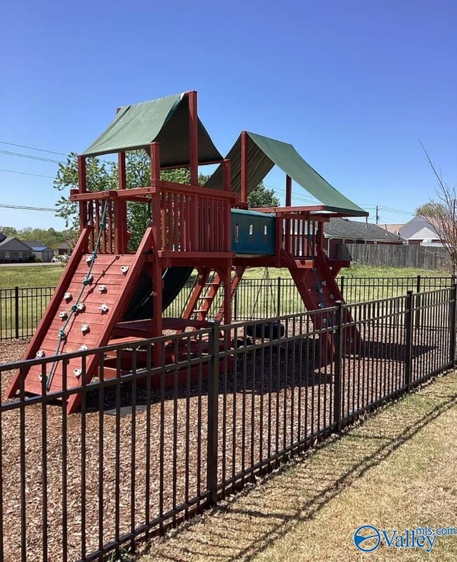 Building Photo - 336 Jackson Pt Cir