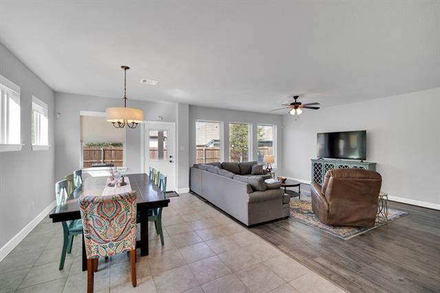 Building Photo - 7412 Winterbloom Wy