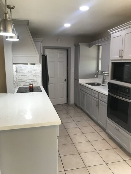Remodel Kitchen - 601 E Williamson Ave