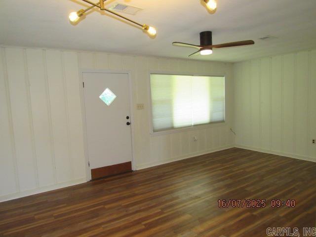 Building Photo - 2125 Hairston St
