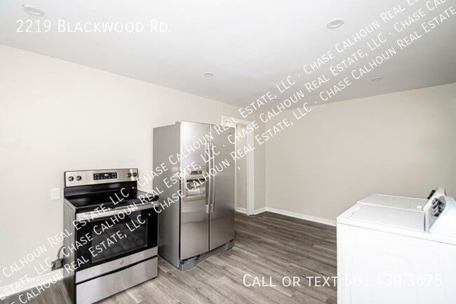 Building Photo - 2219 Blackwood Rd