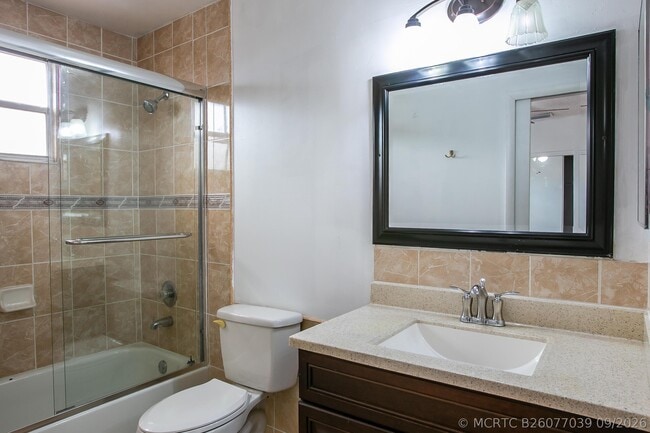 Building Photo - 4254 SW 72nd Way