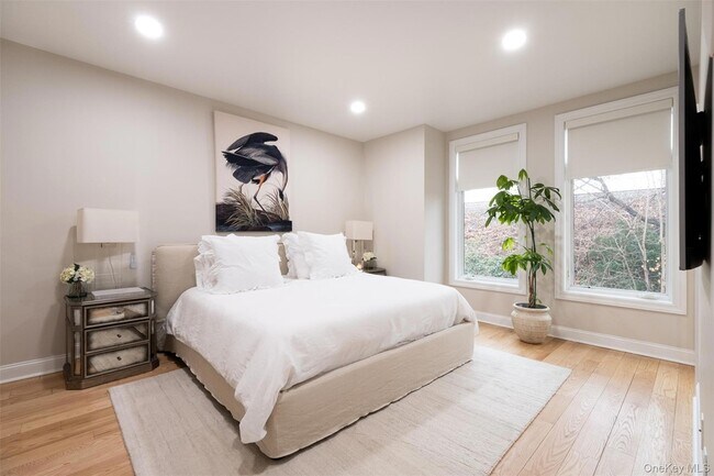 Building Photo - 56 1st St