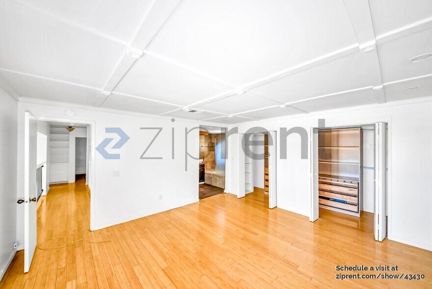Building Photo - 6592 Le Blan Way