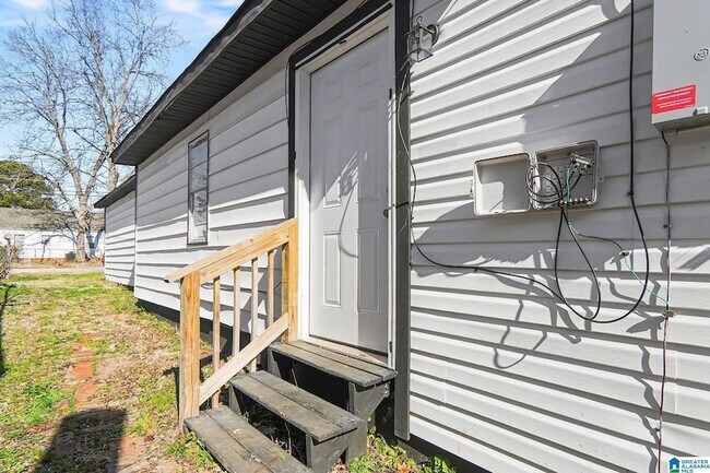 Building Photo - 1872 Princeton Ct SW