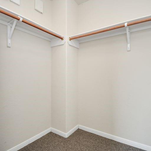 Building Photo - 2723 Oak Ridge Park Dr