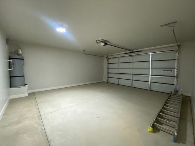 Building Photo - 1131 S 4380 W