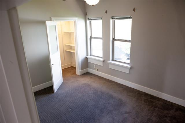 Building Photo - 5347 Lewis St