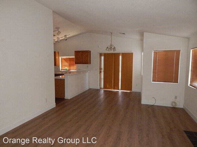 Building Photo - 2 br, 2 bath House - 6529 Assembly Dr.