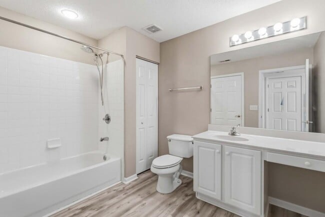 Building Photo - 17106 Harvest Ridge Ln