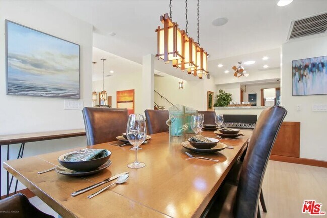 Building Photo - 130 S Arroyo Blvd