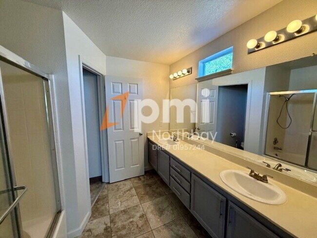 Building Photo - 508 Wicklow Dr