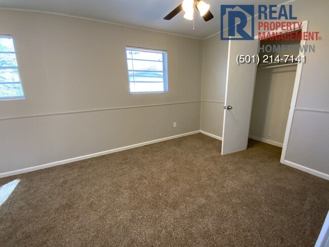 Building Photo - 8600 Winston-