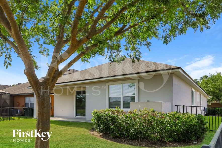 Building Photo - 5919 Wind Cave Ln