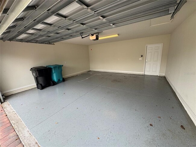 Building Photo - 11902 Lorenza Ln