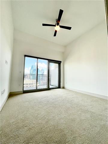 Building Photo - 2323 N Akard St