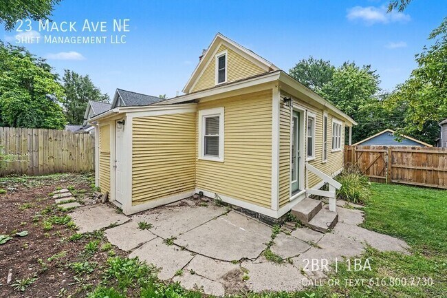 Building Photo - 23 Mack Ave NE