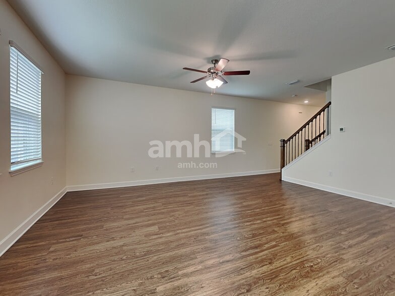 Building Photo - 6609 Hidden Rose Pl