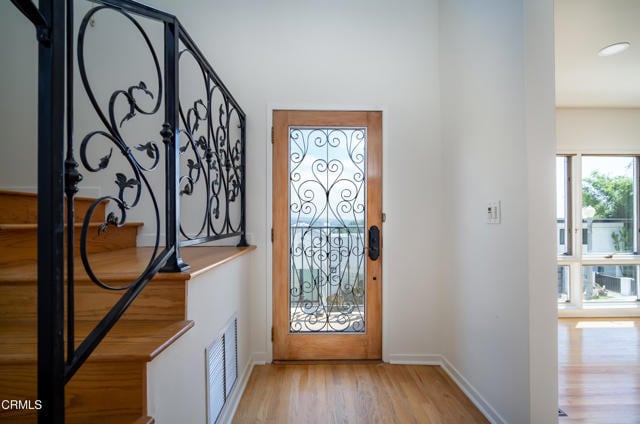 Building Photo - 3955 Farmouth Dr