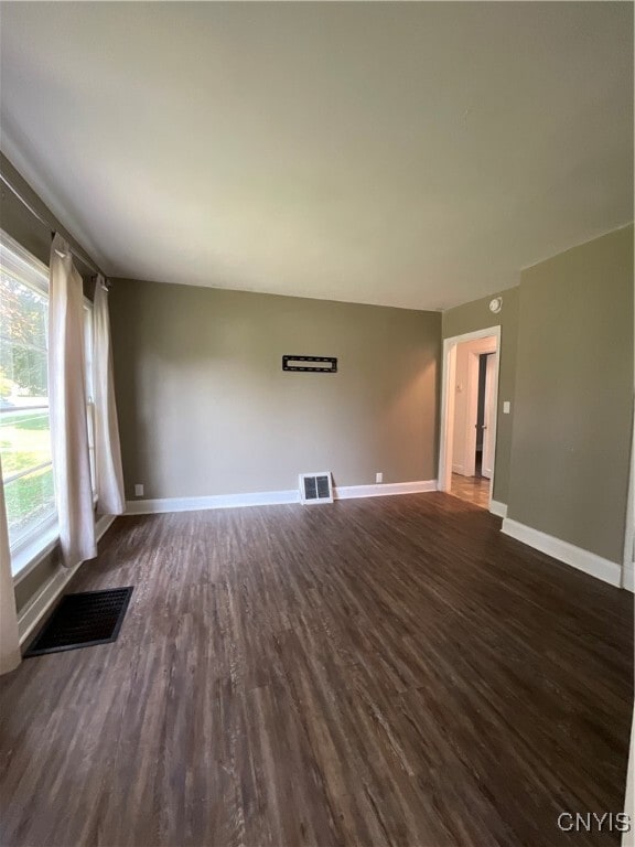 Building Photo - 145 Barben Ave