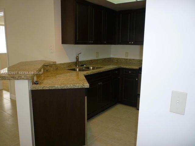 Building Photo - 4155 N Haverhill Rd