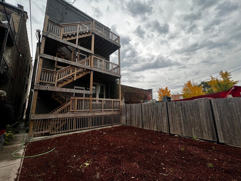 Building Photo - 1307 S Kedzie Ave