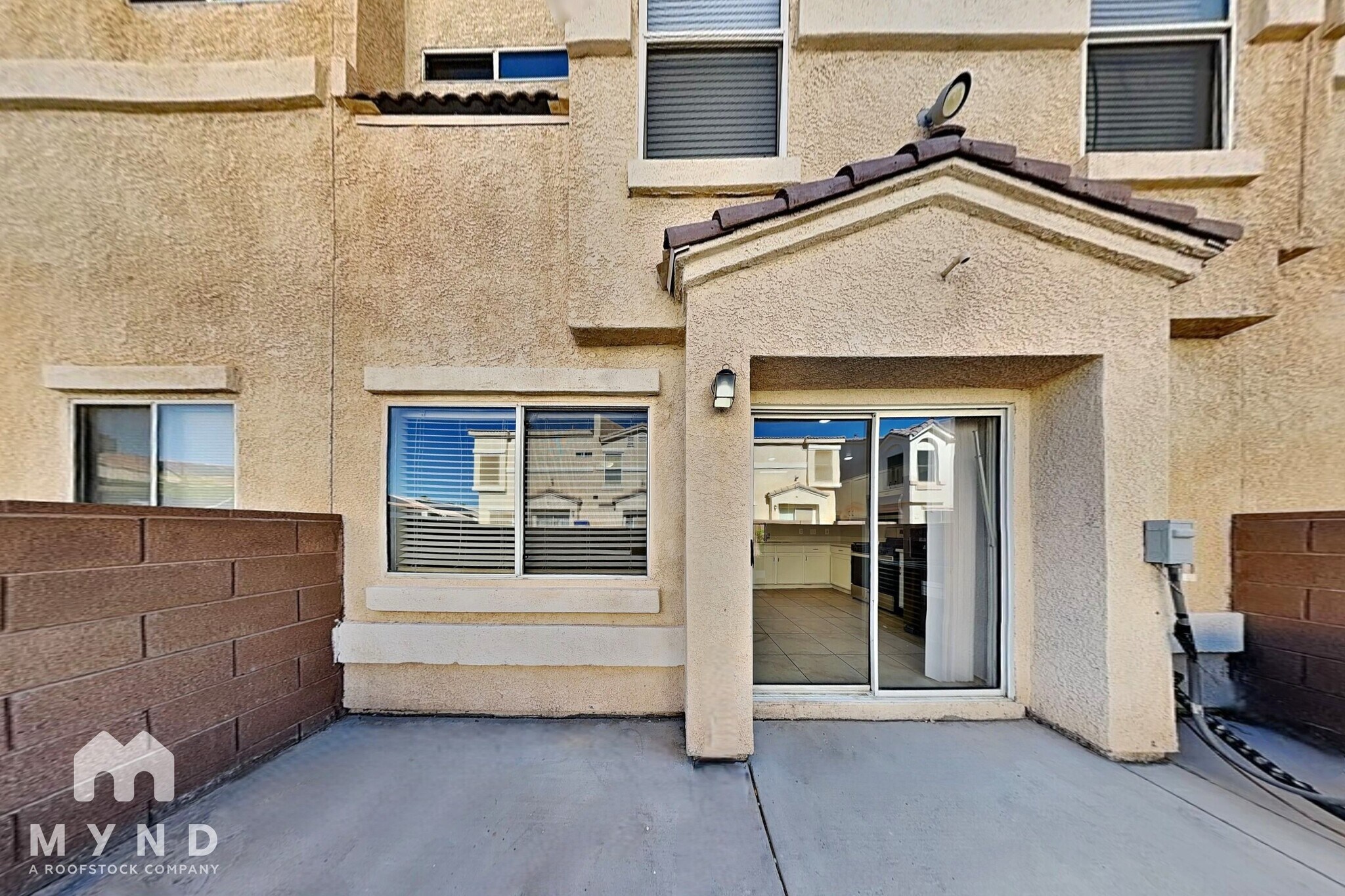 Building Photo - 3379 Dragon Fly St
