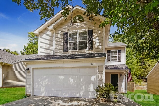 Building Photo - 6716 Commack Dr