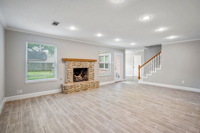 Building Photo - 7607 Wycomb Ln