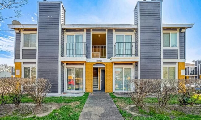 Building Photo - 12662 Ashford Meadow Dr